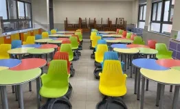 The "Rainbow Spinner" Chair: Where Learning Meets Play!