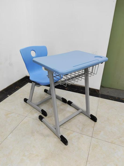 Correct sitting posture is important Choose a good desk and chair